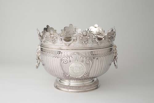 maker%27s%20mark%20of%20Joshua%20Readshaw%2C%20%3Cb%3E%3Ci%3E%20Queen%20Anne%20Silver%20Monteith%20Bowl%3C%2Fi%3E%3C%2Fb%3E%2C%201706-1707%2C%20silver%20%28sterling%20standard%29%2C%20Bequest%20of%20Henry%20Failing%20Cabell%2C%20public%20domain%2C%2072.87